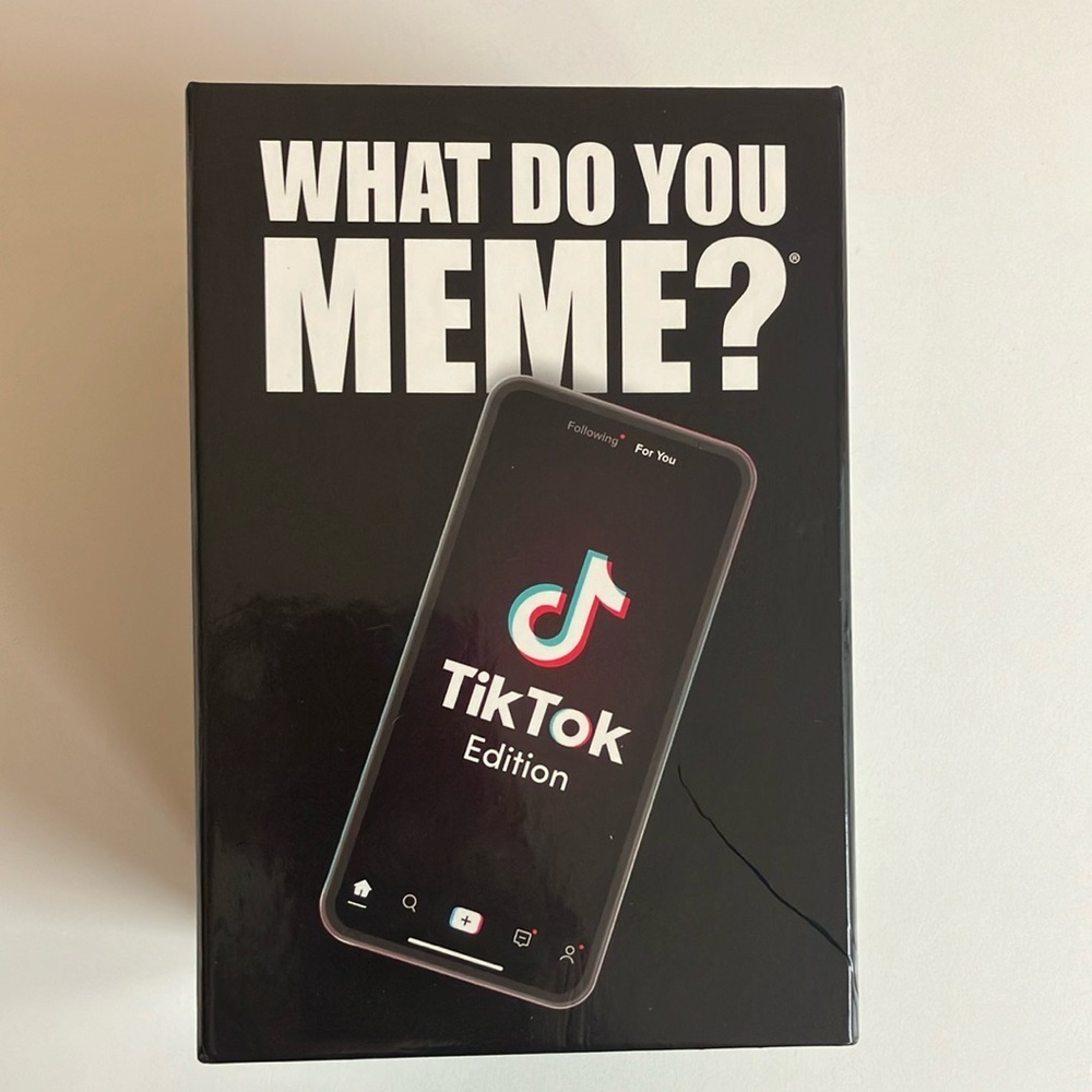 What Do You Meme? TikTok Edition Party Card Game Open Box Like New